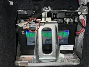 Disassembling Ferrari 458 Spider Rear view mirror and headliner