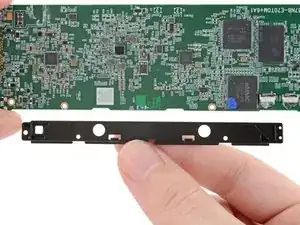 Как перенести кронштейн кнопок материнской платы в электронной читалке Kobo Libra Colour