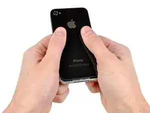 Замена задней панели iPhone 4S