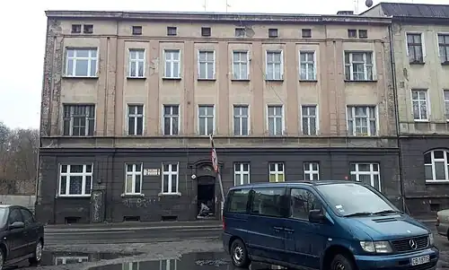 Elevation on the street