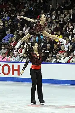 Sui Wenjing and Han Cong at the 2011 Skate Canada International