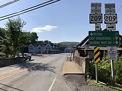 PA 402 at US 209 Bus. in Marshalls Creek