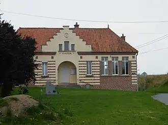 The town hall in Aubercourt