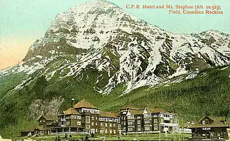 Hotel and Mount Stephen in 1908