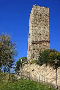 Cassinasco torre