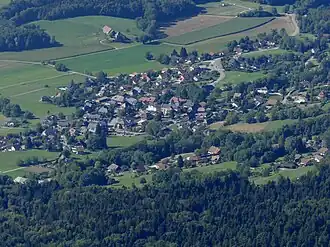 The centre of Viuz-la-Chiésaz from Semnoz.