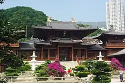 The Chi Lin Nunnery adopted Tang-style architecture.[24]