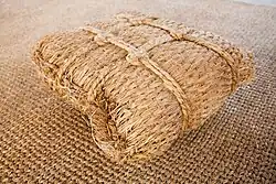 Kamani (straw bag)