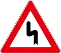 A05-2 Double curve, first to the left