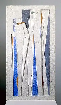 Joseph Csaky, 1920, Deux figures, relief, limestone, polychrome, 80 cm, Kröller-Müller Museum, Otterlo, the Netherlands