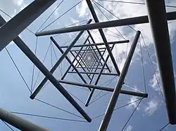 Kenneth Snelson's Needle Tower art sculpture.