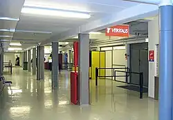 The main lobby of Kisapuiston jäähalli in 2004, after renovation.