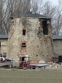 Ruin of windmill in Kreypau, 2011