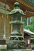A tōrō