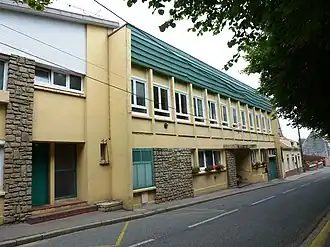 The town hall of Lières