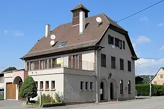 The village hall in Linsdorf