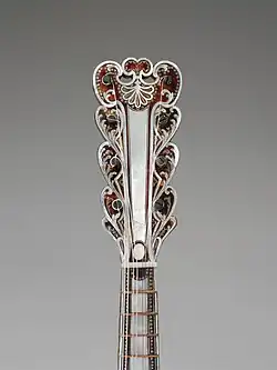 Antonius Vinaccia mandolin neck and peghead