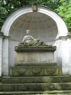 Sarcophagus of Natalia Sanguszkowa in Natolin Park and Palace, 1830