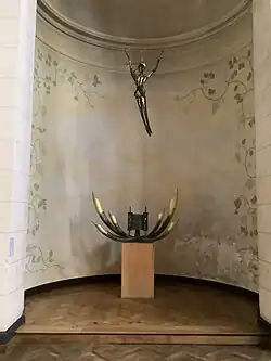 "Christ in Glory" above, "Fire of God" below, in Tabernacle, by Jean-Jacques Bris (20th c.)