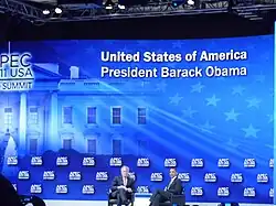 Barack Obama in conversation with James McNerney, Jr. at the 2011 APEC CEO Summit