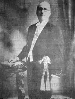 A black-and-white photograph of Pío Romero Bosque facing the camera and wearing the Salvadoran presidential sash