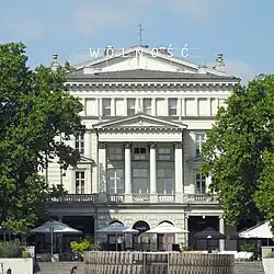 Arkadia building hosted, among others, Ferenc Liszt and Niccolò Paganini.