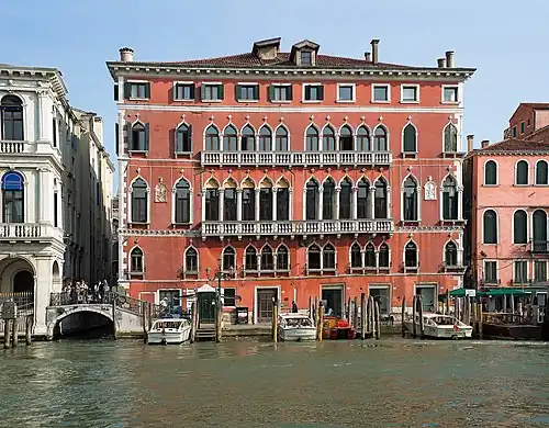 Palazzo Bembo on the Grand Canal, close to the Rialto Bridge