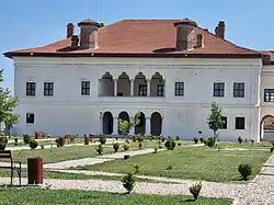 Front view of Potlogi castle