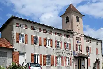 The town hall in Racécourt