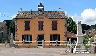 The town hall in Rignovelle