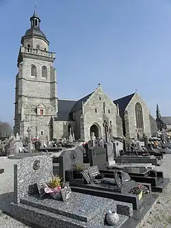 The church of Saint-Gilles, in Saint-Gilles-Pligeaux