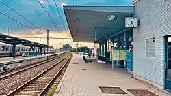 View of the platforms and tracks