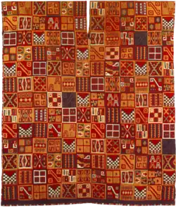 Royal tunic (Inca); 1476–1534; camelid fibre and cotton; height: 91 cm; Dumbarton Oaks (Washington, D.C., US)[79]