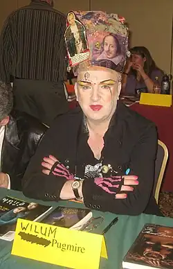 Pugmire signing books at the World Horror Convention on March 28, 2008