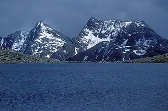 Weiße Spitze (2,962 m, links)