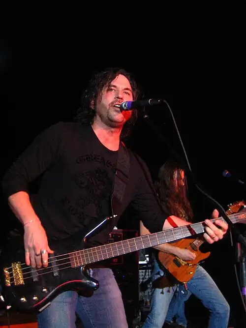 Kip Winger performing at Avalon in Santa Clara, California, March 2007