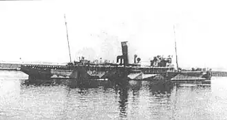 Авиакрейсер в ослепляющем камуфляже