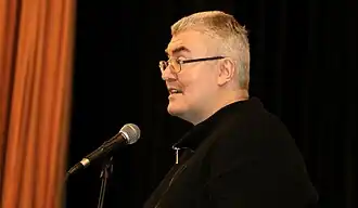 Андрей Михайлович Шемякин на сцене Дома кино