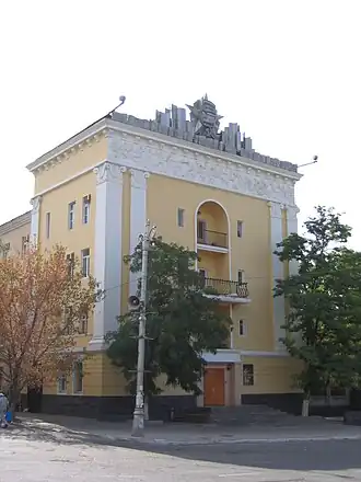 Дом 2 по улице Красного Знамени