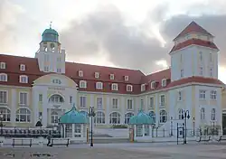 Курхауз в городе Бинце