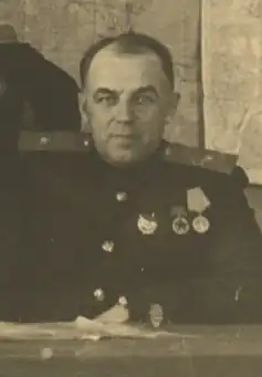 Руководитель контрбатарейной борьбы береговой артиллерии КБФ генерал-майор береговой службыА.И. Большаков. Ленинград, июнь 1943 года