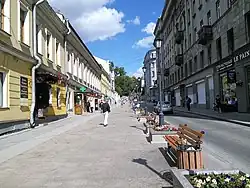 Улица Забелина от Солянки.