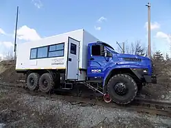 Вахтовый автобус на базе локомобиля MART