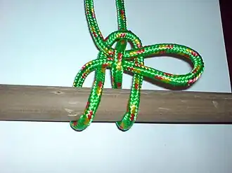 Ведёрный узелНайтов, чтобы опускать ведро.