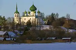 Вид на церковь, январь 2016