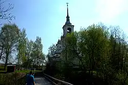 Успенская церковь. Вид от мостика