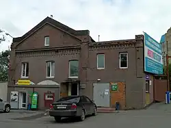 Бывшее Первореченское трамвайное депо (год постройки 1917) по адресу г. Владивосток, Проспект Острякова 38 — памятник архитектуры