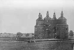 Молебен на площади перед Воскресенским собором в Екатеринодаре, 1864 год.