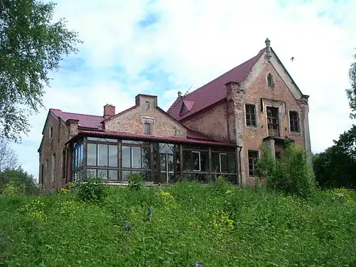 Усадебный дом