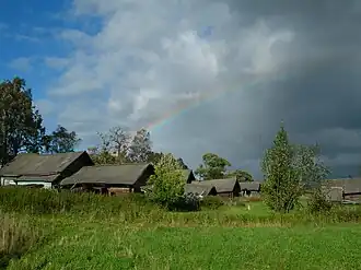 Вид на Рыкулино с юго-западной крайней усадьбы на восток.